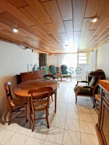 NANTERRE MONT-VALERIEN maison de ville avec extérieur
