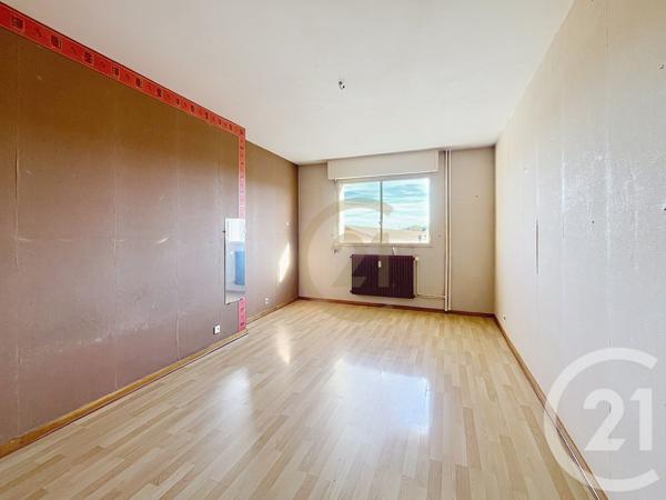 Appartement F5 à vendre  5 pièces - 117,76 m2 BELFORT - 90