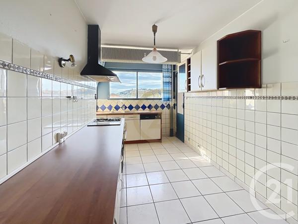 Appartement F5 à vendre  5 pièces - 117,76 m2 BELFORT - 90