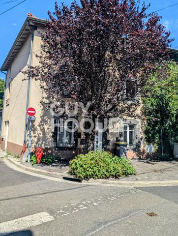 PONT-DU-CHATEAU - MAISON DE VILLE A RENOVER