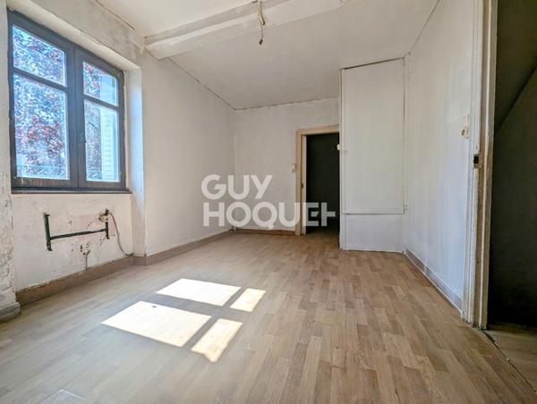 PONT-DU-CHATEAU - MAISON DE VILLE A RENOVER