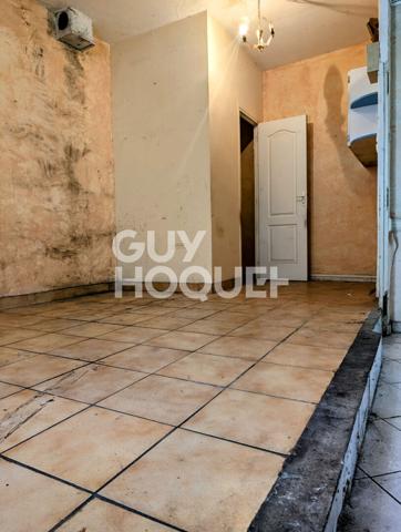 PONT-DU-CHATEAU - MAISON DE VILLE A RENOVER