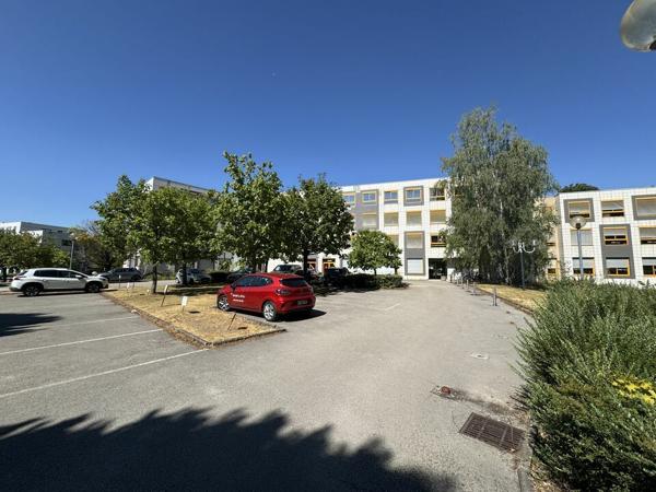 BUREAUX - A LOUER /A VENDRE - DIJON NORD