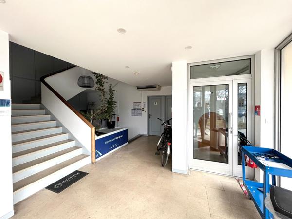 Immeuble de bureaux en vente à Mérignac avec accès PMR et parkings privatifs