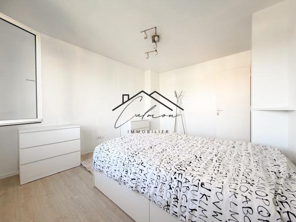 Appartement
         4 pièces
        - 90 m² Exclusivité 272 000 €*