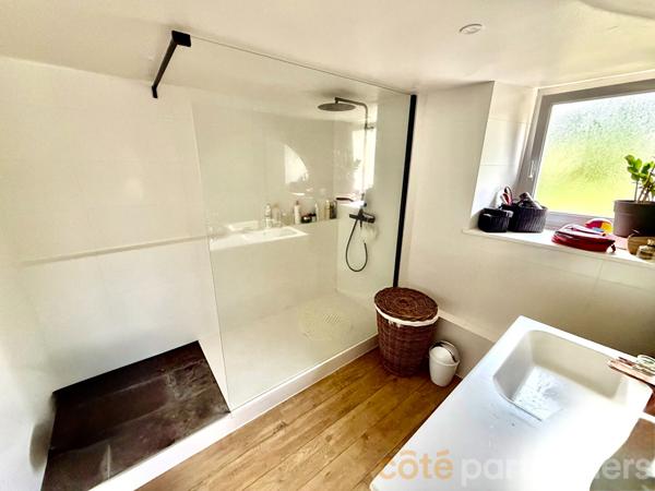 Vente
                Maison150 m² - 5 Pièces -
                    LANGUIDIC (56440)