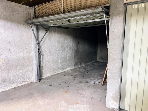 Garage 13 m² à Angers 49100
