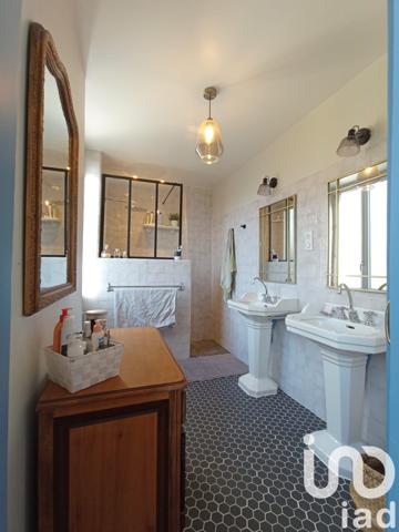 Maison à vendre 8 pièces 210 m² Lissac-et-Mouret