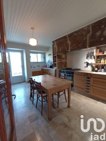 Maison à vendre 8 pièces 210 m² Lissac-et-Mouret