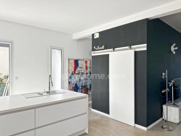 Maison contemporaine 196 m² proche Rennes – Esprit loft, 3 suites et jardin plein sud
