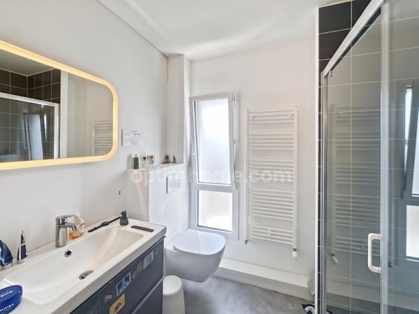 Maison contemporaine 196 m² proche Rennes – Esprit loft, 3 suites et jardin plein sud