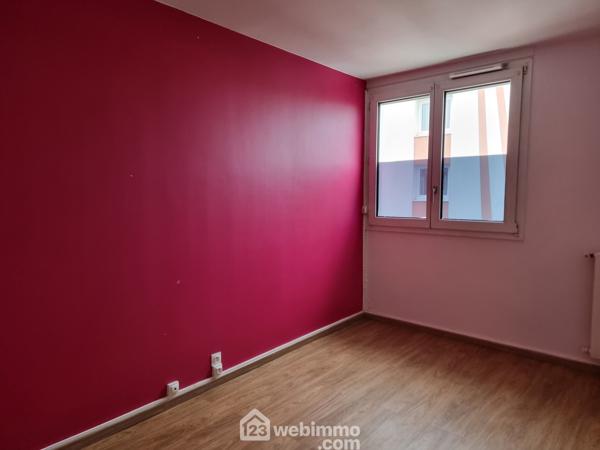 Appartement 77.1 m² à THIAIS 94320