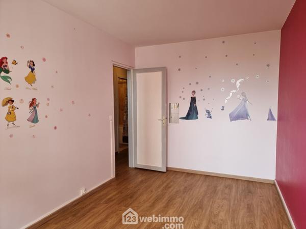 Appartement 77.1 m² à THIAIS 94320