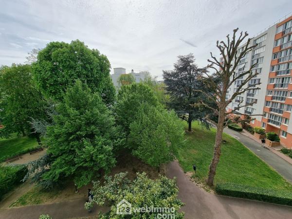 Appartement 77.1 m² à THIAIS 94320