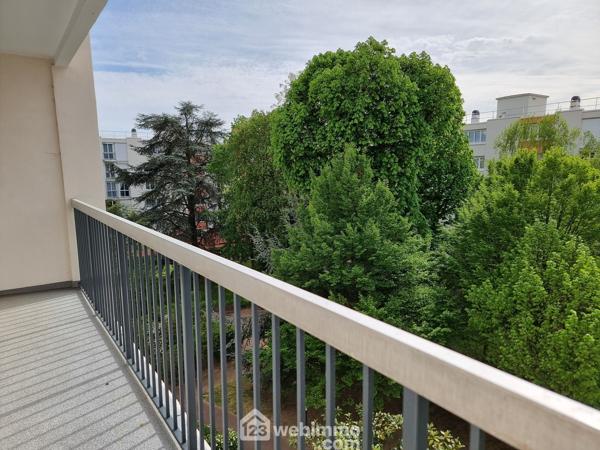 Appartement 77.1 m² à THIAIS 94320