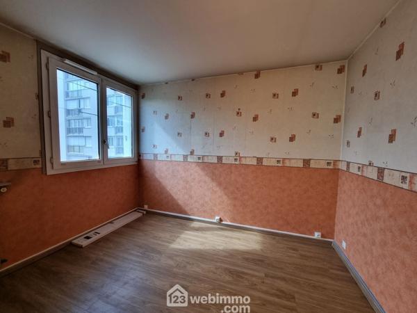 Appartement 77.1 m² à THIAIS 94320
