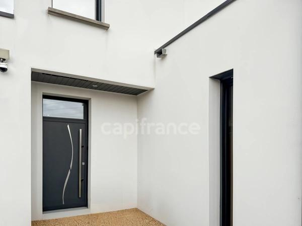 BREST SAINT MARC - Maison contemporaine de 171 m² construite en 2022 (sous garantie décennale).