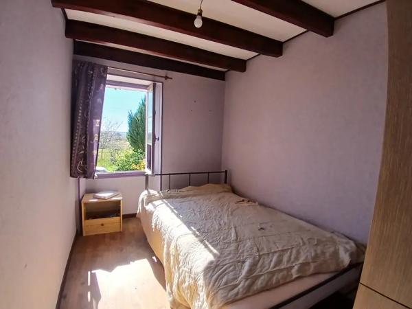 A saisir ! Maison en pierre Petit prix