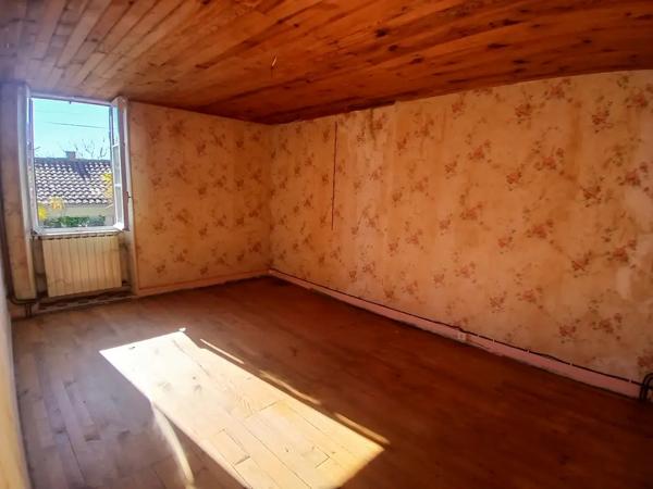 A saisir ! Maison en pierre Petit prix