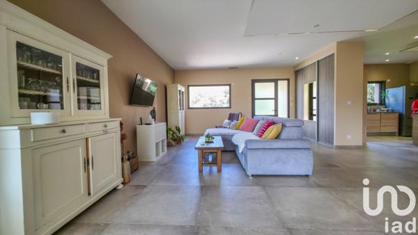 Maison à vendre 5 pièces 149 m² Méjannes-le-Clap