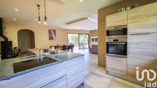 Maison à vendre 5 pièces 149 m² Méjannes-le-Clap