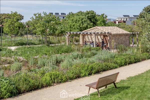 Appartement 64.56 m² à Marseille 13009