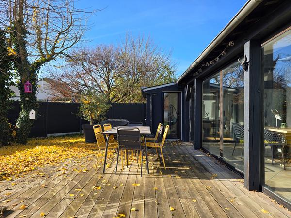 Maison familiale chambre en RDC + grange et garage