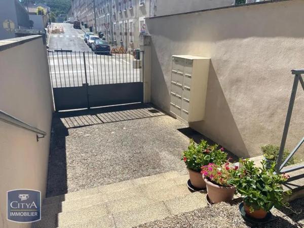 Appartement à louer 2 pièces 37.44m² Périgueux (24000)