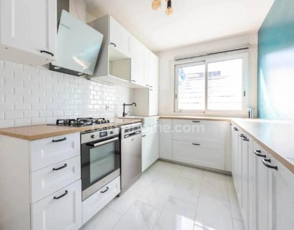 MONTIGNY LE BRETONNEUX