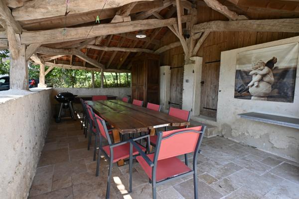 Pujols (47300) Charmante maison en pierre avec gîte et piscine