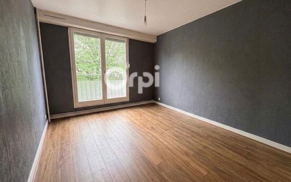 Appartement à vendre    4 pièces • 88 m2 Douai
