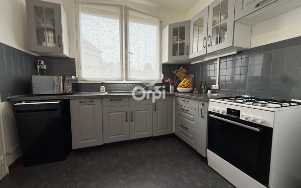 Appartement à vendre    4 pièces • 88 m2 Douai