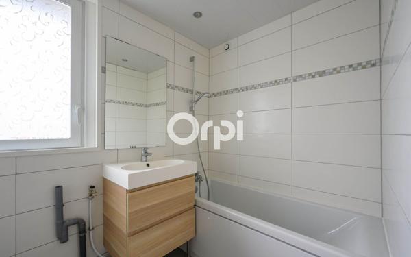 Appartement à vendre    3 pièces • 71,94 m2 Armentières