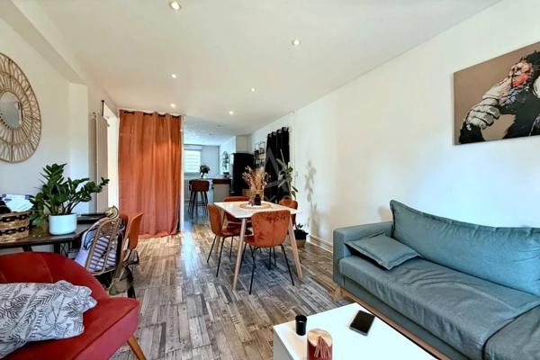 Appartement T3 de  60 m2 avec  2 chambres , rue de Nantes à Rennes, à 15 min à pied du centre-ville,