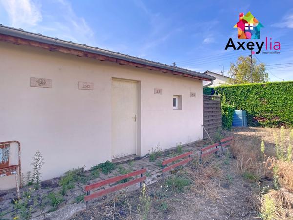 Le Coteau (42120) A VENDRE - LE COTEAU - MAISON DES ANNÉES 30 AVEC TROIS CHAMBRES, TERRAIN ET DÉPENDANCES