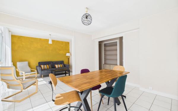 Appartement à vendre    4 pièces • 66,30 m2 Reims