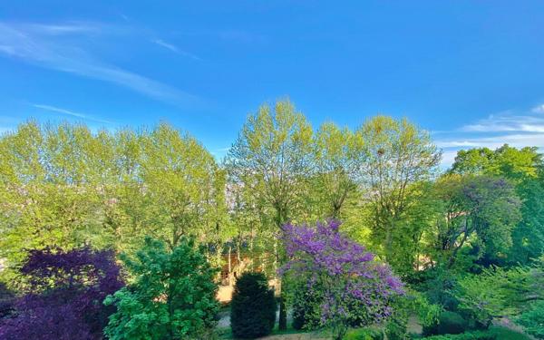 Appartement à vendre    3 pièces • 70 m2 Sainte-Foy-lès-Lyon