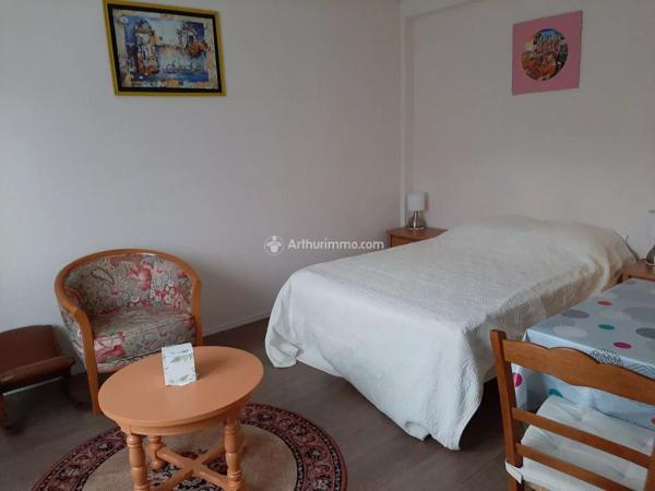 Location de vacances                                                      Appartement
                        
                     1 pièces                      25 m2                     à Bagnoles-de-l'Orne-Normandie
