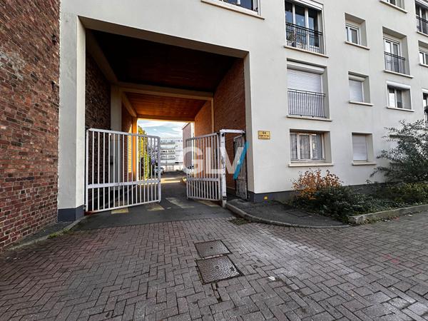Appartement Lille Type 2 - 41.11 m2 + Parking , Lille