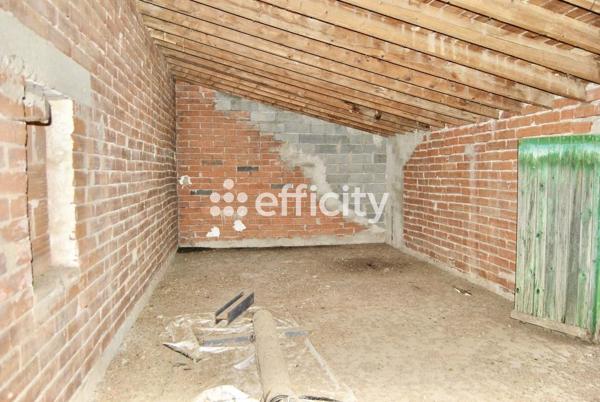 Maison
         1 pièce
        - 140 m² Exclusivité 140 000 € *