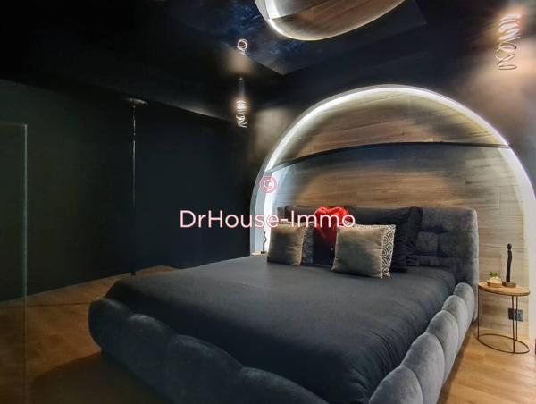 Commerce à vendre 3 pièces de 140 m²