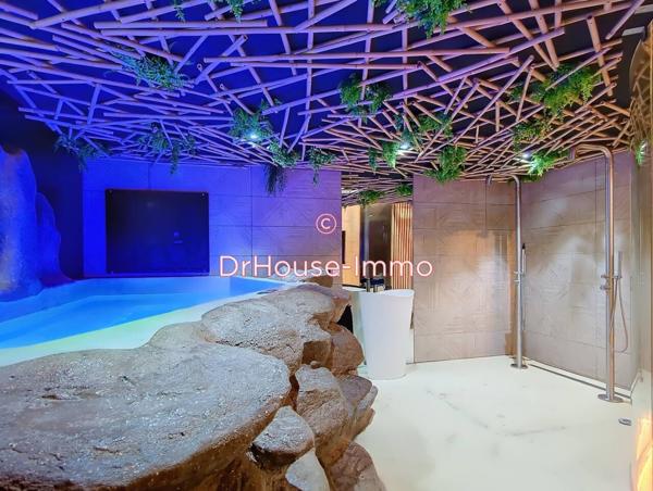 Commerce à vendre 3 pièces de 140 m²