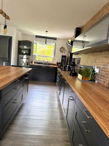 Élegante maison à Saint-germain-les-corbeil 4 pièce(s) 110 m2