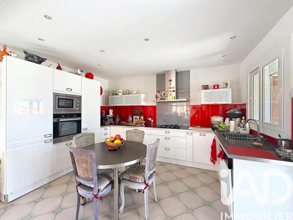 Maison à vendre 5 pièces 122 m² Thuir