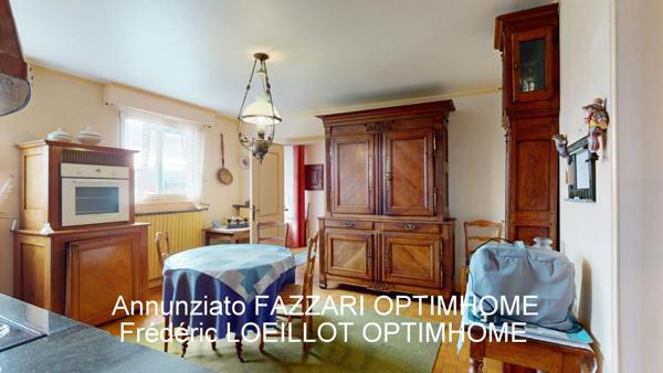 À vendre en exclusivité : Grande maison individuelle de 192 m² avec vue panoramique à Dun-sur-Meuse, proche de la Belgique et du Luxembourg !