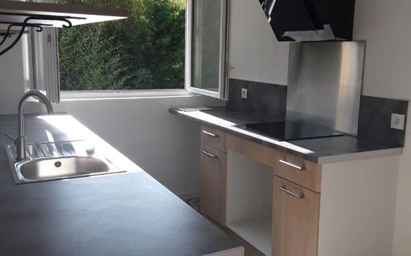 Appartement à louer    2 pièces •  Surville