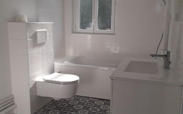 Appartement à louer    2 pièces •  Surville