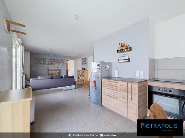 APPARTEMENT T3 DE PLUS DE 63 M2 AVEC TERRASSE DE 16 M2