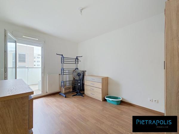 APPARTEMENT T3 DE PLUS DE 63 M2 AVEC TERRASSE DE 16 M2