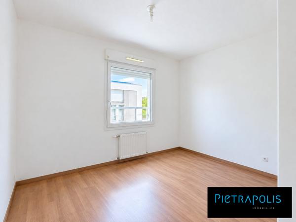 APPARTEMENT T3 DE PLUS DE 63 M2 AVEC TERRASSE DE 16 M2